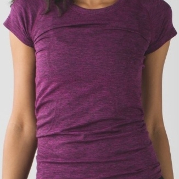 lululemon - Swiftly Tech Short Sleeve Crew - Size 6 - Heathered Rasberry - Picture 1 of 6